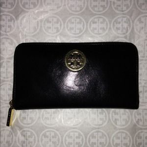 Tory Burch Wallet