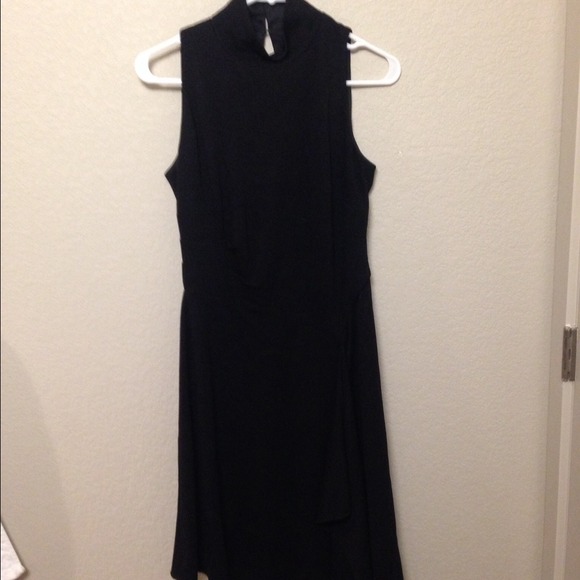 Black dress size 4