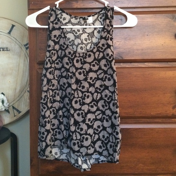 High low Skull tank