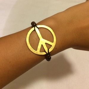 Peace sign bracelet