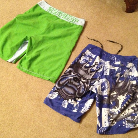 Two pairs of boardshorts - Picture 4 of 4