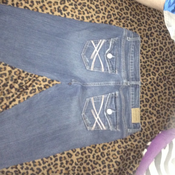 Capris. - Picture 4 of 4