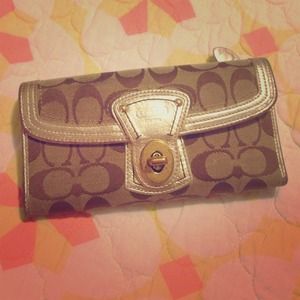 ✔️SOLD BUMDLE✔️Coach wallet