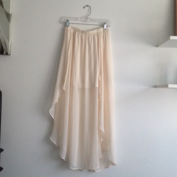 High-low skirt