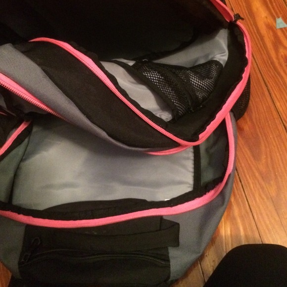 Adidas Backpack - Picture 4 of 4