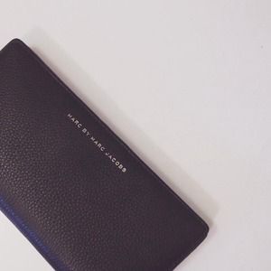 Marc by Marc Jacobs wallet two-tones