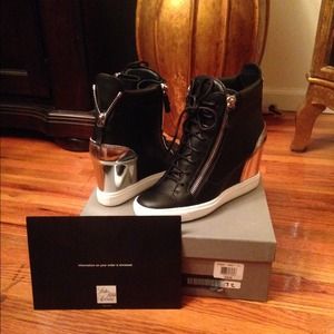 SHARING Giuseppe Wedge Sneaker SHARING Giuseppe Wedge Sneaker