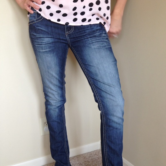 Jeans - Picture 1 of 4