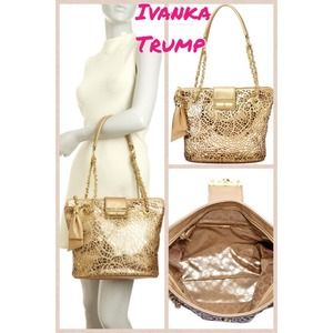 ✨SALE $50 Auth Ivanka Trump Laser Cut Bag