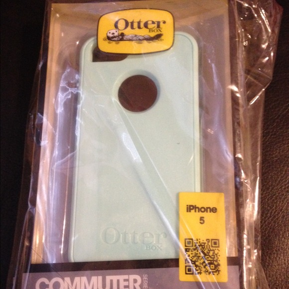 Otterbox commuter iPhone 5 & 5s case
