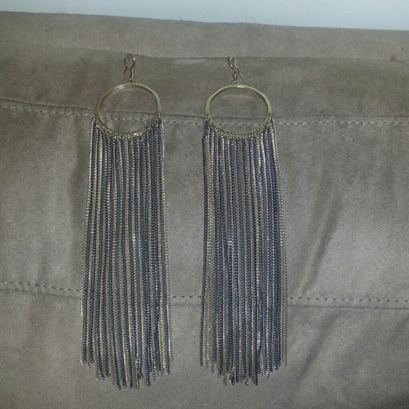 Bundle for  @drea_denise xo Earrings and necklace