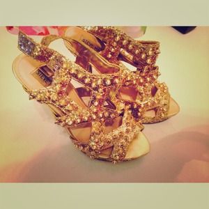 Steve Madden Gold Studded Heels