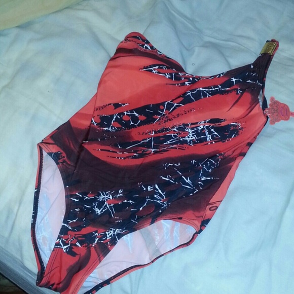 Bathing suit