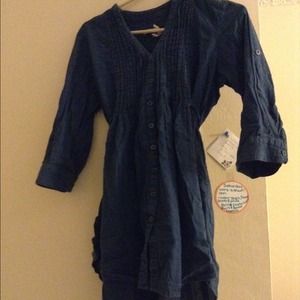 Long shirt, great for leggings!