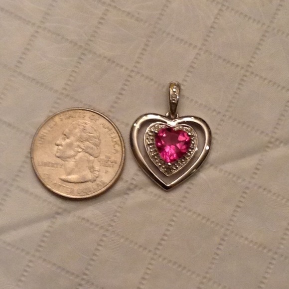 🎉HP🎉10K White Gold Pendant Pink Sapphire Heart - Picture 3 of 4