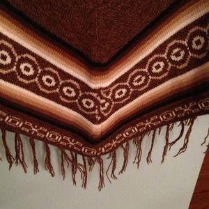 Poncho sweater. Browns & cream.