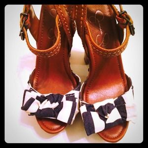 ~Jessica Simpson Summer Heels~