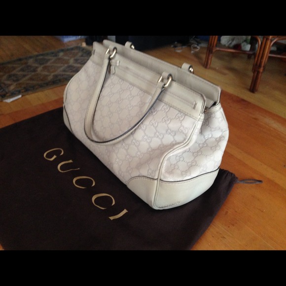Gucci Mayfaire Purse - Picture 2 of 4