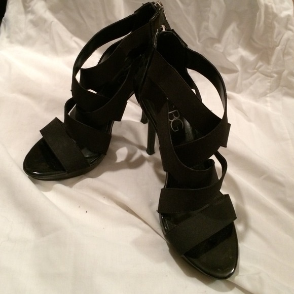 ⚡️REDUCED⚡️BCBG Paris strap heels