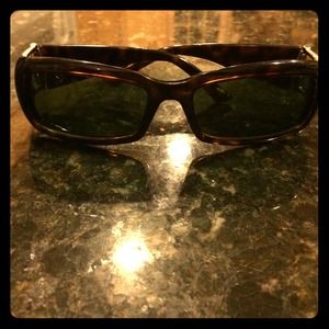 Authentic Women's Gucci Tortoise sunglasses