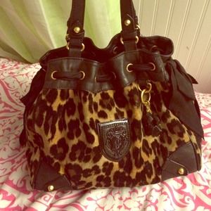 Juicy Couture : Day Dreamer Purse❤️