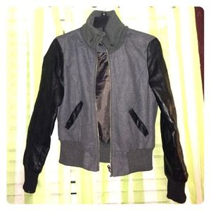 Leather arm jacket👌