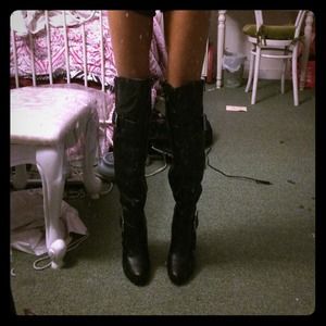 Leather high heel boots💋