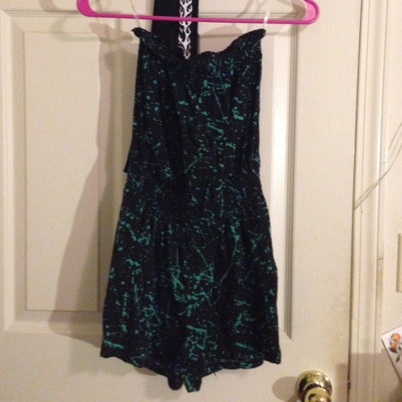 Romper - Picture 1 of 1