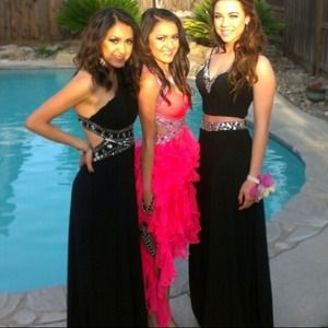 Renting my prom dress!❤️ message me!