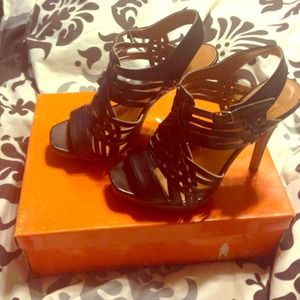 **NEW PICS ADDED** Black multi-strapped sandals
