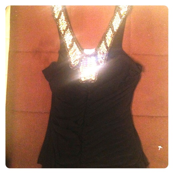 Small Vizio ruched sequin top