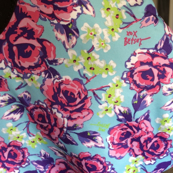 Betsey Johnson large purse - Picture 3 of 4