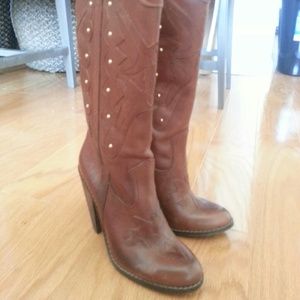 Jessica Simpson leather boots