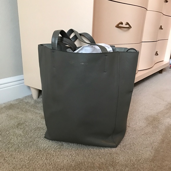 Small cabas phantom gray celine tote! - Picture 5 of 8