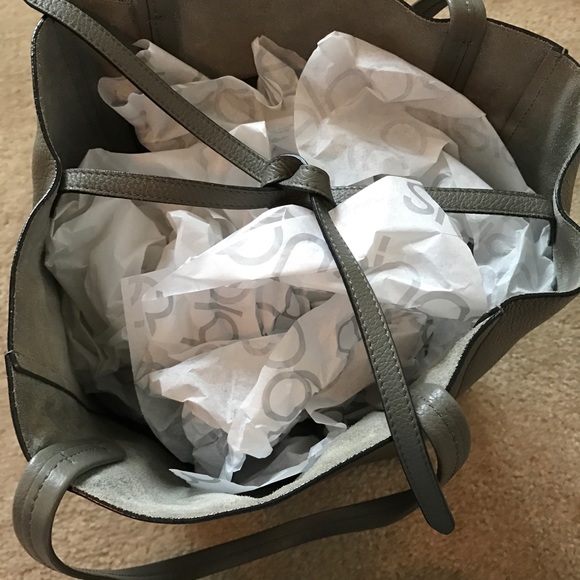 Small cabas phantom gray celine tote! - Picture 6 of 8