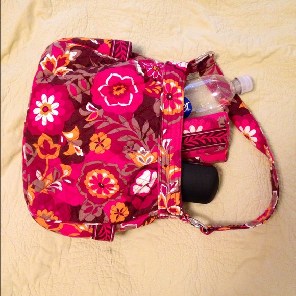 💐Vera Bradley Reversible Tote & Wallet