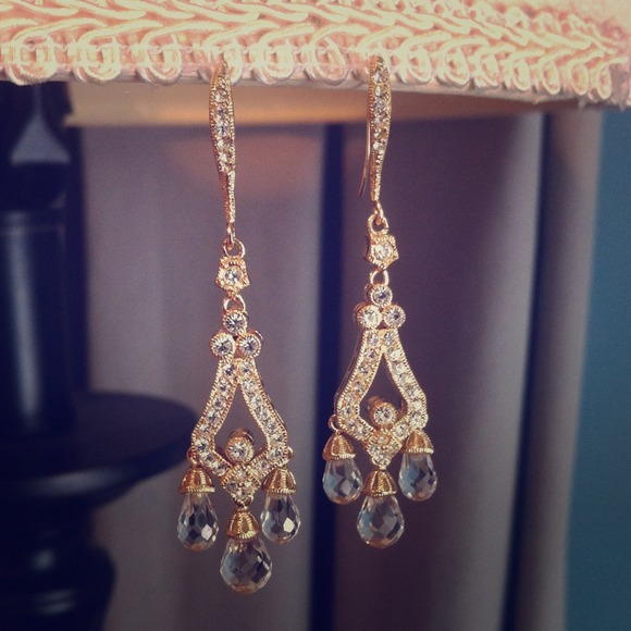 ✨gold tone bridal chandelier earrings✨