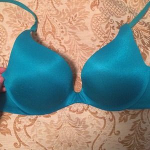 Victoria's Secret push-up bra 32C