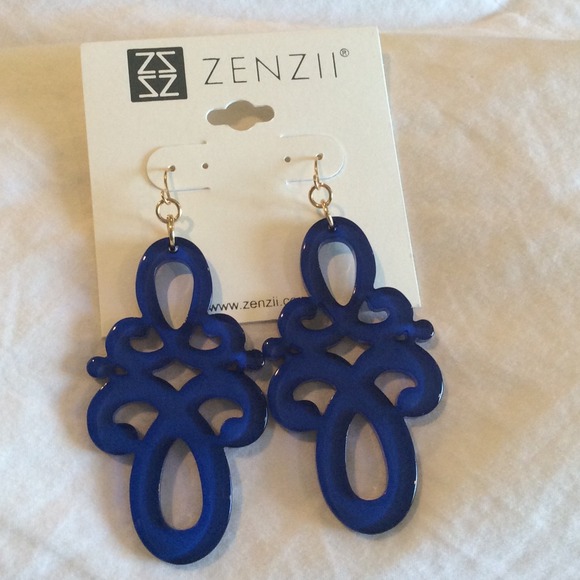 ❌SOLD❌ZENZII EARRINGS ☀️