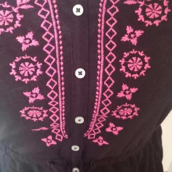 Crop Top - Picture 3 of 3