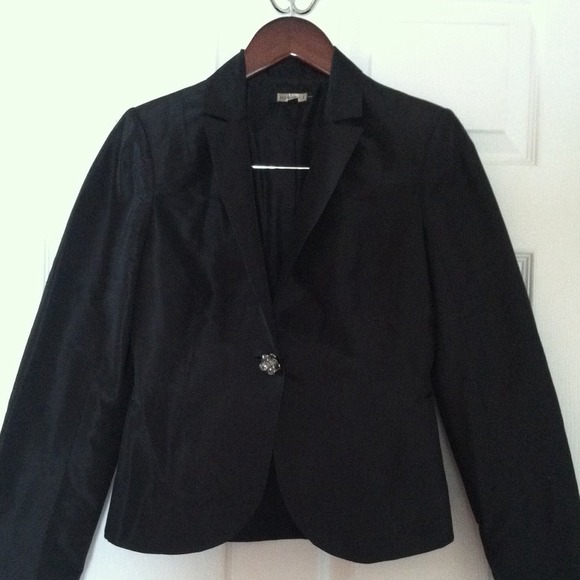 Adorable black silk Blazer