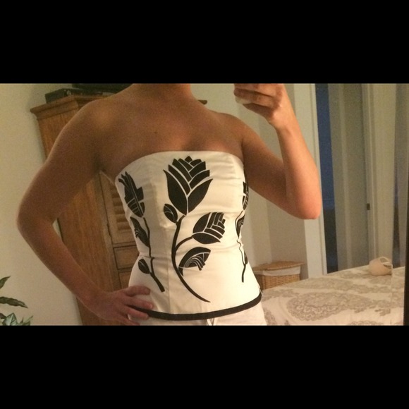 White House Black Market Tops - Strapless Zip up back Top