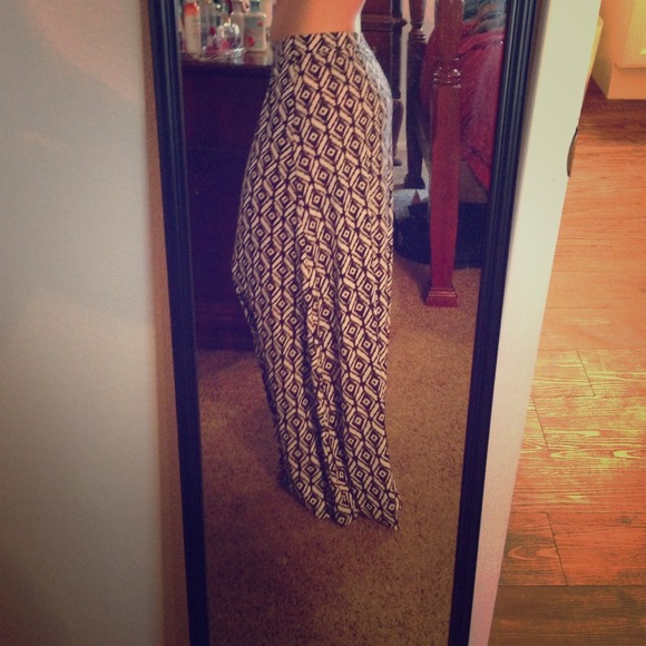 Dresses & Skirts - Tribal print Maxi skirt