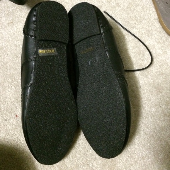 New - Picture 2 of 2