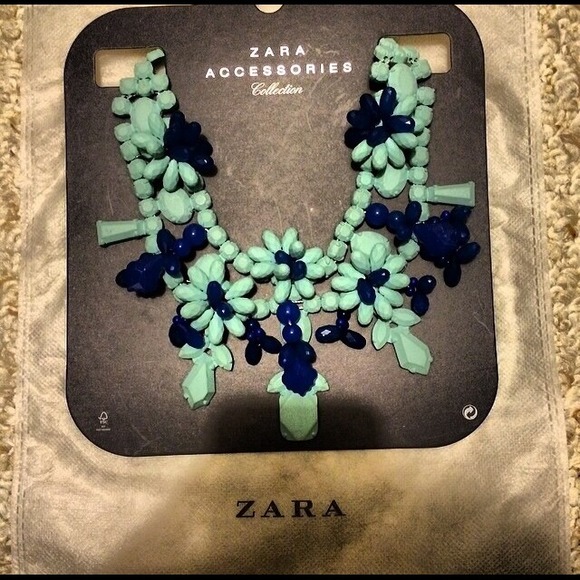 Zara necklace - Picture 2 of 3