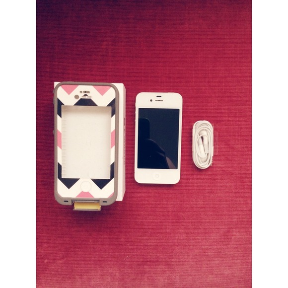 ❌❤️SOLD❤️❌iPhone 4s