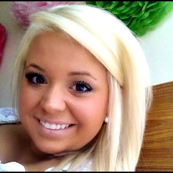 Lilly Pulitzer Other - A few things about your seller!