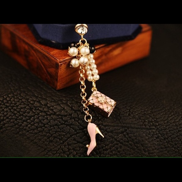 Glam Dust Plug