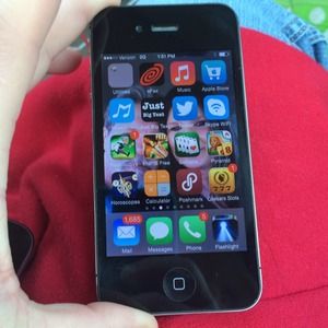 REDUCED iPhone 4 black 16G Verizon