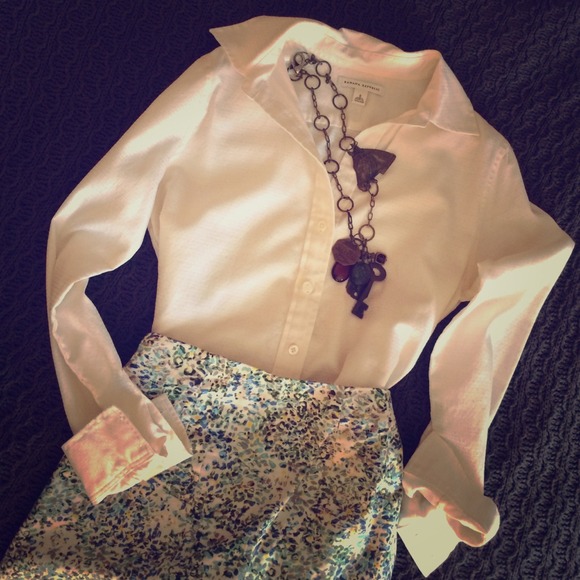 White + Banana Republic Button Up